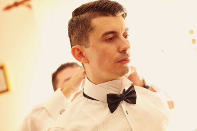 tischdeko hochzeit herbst goldene akzente kerzenhalter